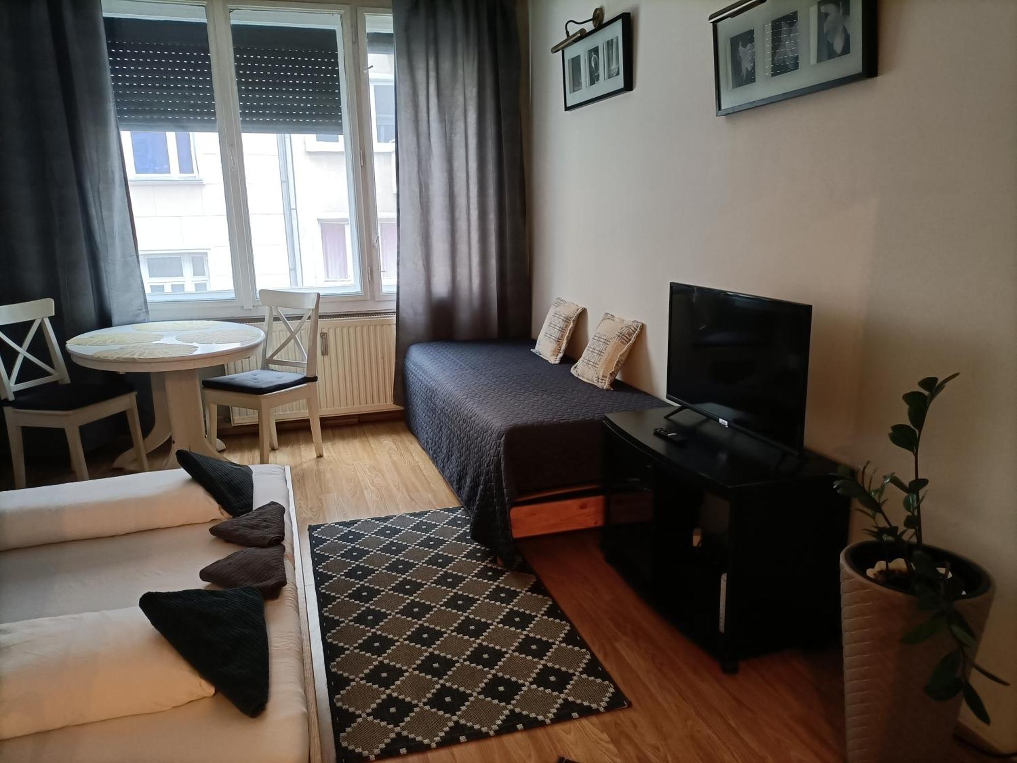 Westend Apartment, Budapest